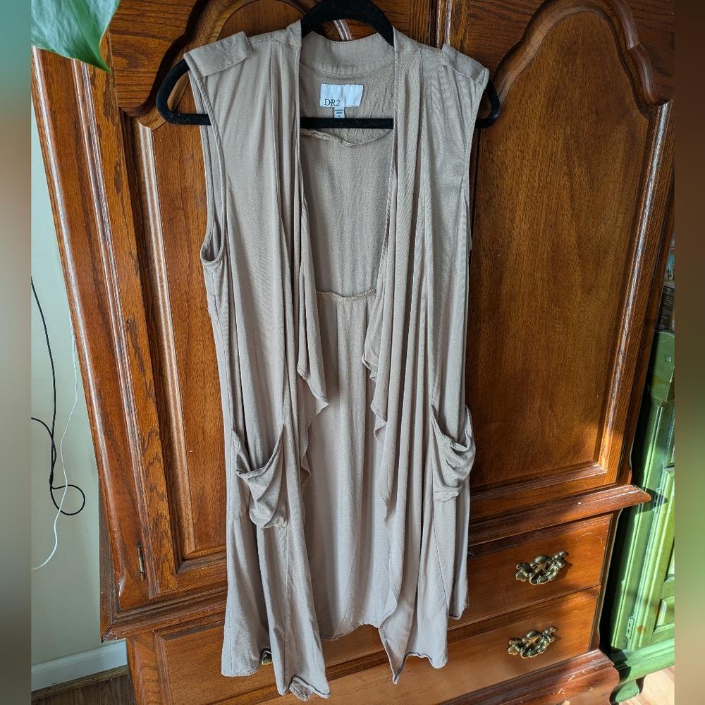 DR 2 Tan Waterfall Flowy Vest